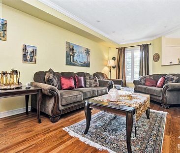 30 CATTERICK Crescent, Ottawa, Ontario K2K3M5 - Photo 4