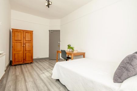 9 bedroom terraced house to rent - Photo 3