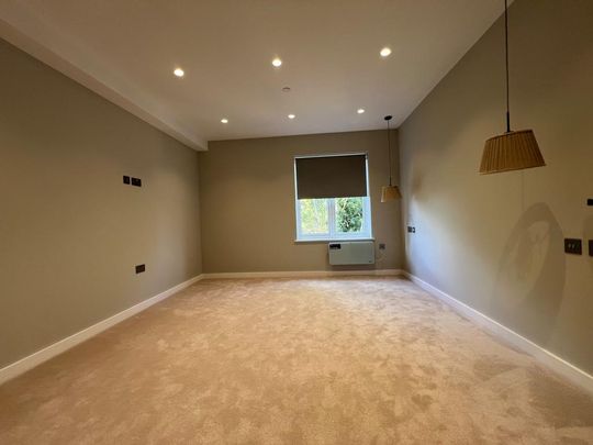 4 bedroom house to rent - Photo 1