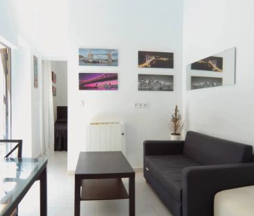 1-bedroom apartment for rent in Pradolongo, Madrid, professionals only - Photo 6
