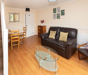 22 Nicholas Gardens - Photo 2