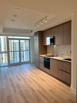 For Lease - 120 Broadway Avenue Unit# 1814, Toronto, Ontario - Photo 1