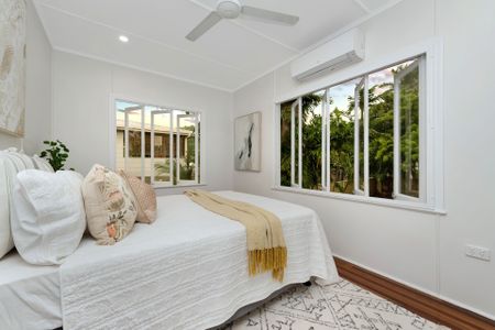 Charming Renovated Home in Gulliver - Photo 2