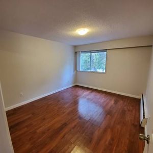 New Westminster 1 bedroom apartment available NOW - Photo 2