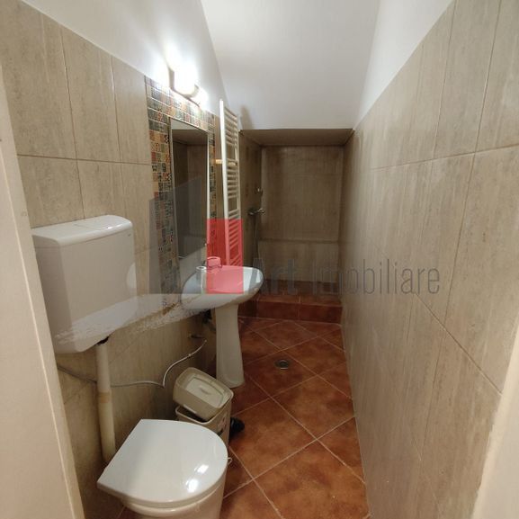 Casa de inchiriat in zona Domenii/Mihalache/1 Mai - 0 com... - Fotografie 1