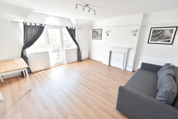 3 bedroom apartment to rent - Photo 1