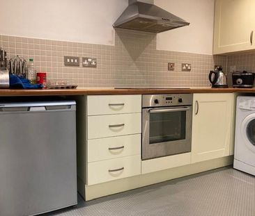 1 bedroom apartment to rent - Photo 2