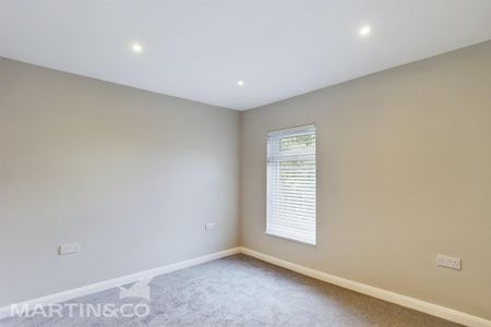 2 bedroom terraced house to rent - Photo 2