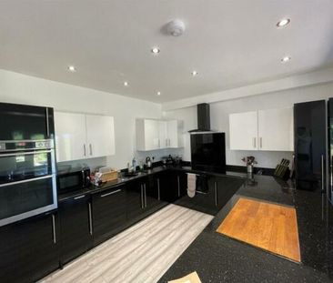 6 bedroom private hall to rent - Photo 5