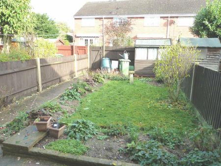 Delaporte Close, Epsom, Surrey, KT17 4AF - Photo 4