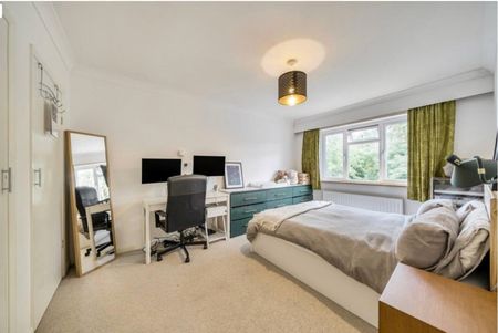 2 Bed Maisonette, Croydon Road, SE20 - Photo 3