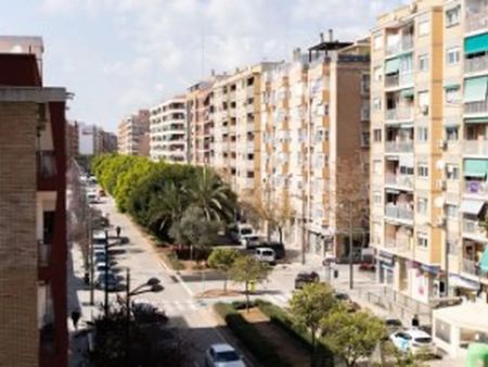 Carrer Alcàsser, Valencia, Valencian Community 46014 - Photo 2