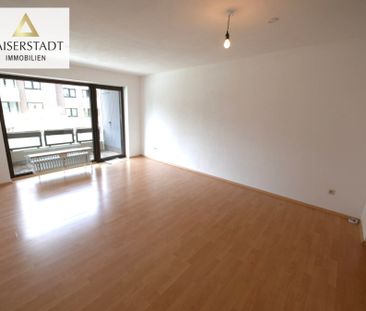 Komfortable Wohnung mit Balkon, PKW-Stellplatz, Aufzug und Top-Verk... - Photo 5