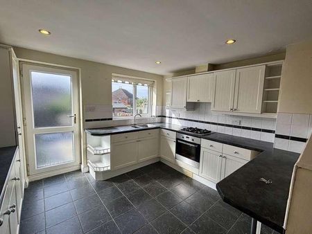 Newton Road, Billinge, WN5 - Photo 5