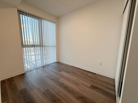 For Lease - 8 Interchange Way Unit# 3102, Vaughan, Ontario - Photo 2