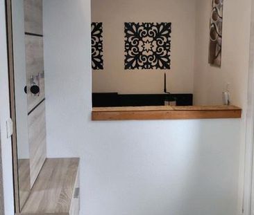 frisch renovierte Wohnung, ruhig gelegen, Zentrumnah - Photo 5