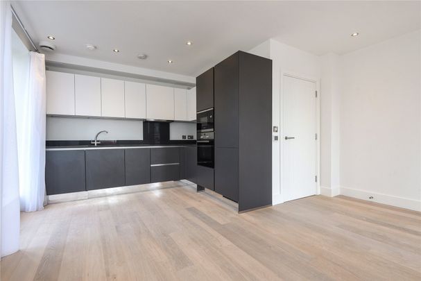 Deptford Bridge, The Glassworks, London, SE8 flat to rent - Photo 1