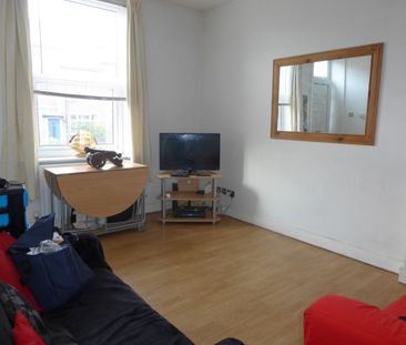 Room in a Shared House, Norman Row, LS5 - Photo 1