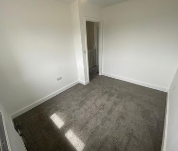 3 bedroom house to rent - Photo 3
