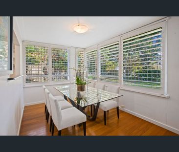 2/63 Darling Point Road, Darling Point, NSW 2027 - Photo 6