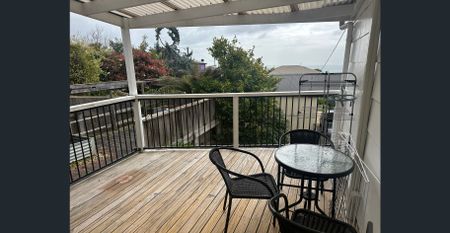 Fully Furnished Home - Upper Burnie - Photo 5