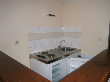 T2 de 42m² – Centre Ville – LIMOGES – LOCATION – BEGIP - Photo 4