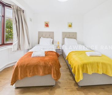 4 bedroom terraced house to rent - Photo 6