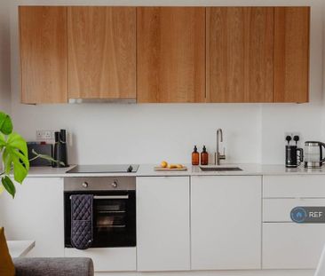 Studio to rent - Photo 5