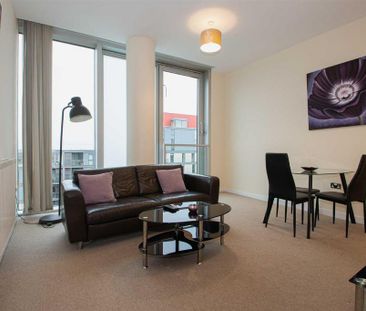 2 bedroom apartment to rent - Photo 3