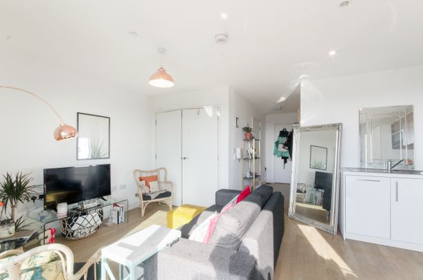 1 bedroom apartment to rent - Photo 1