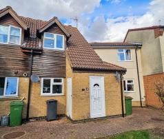 2 Bedroom Terrace House For Rent - Photo 1