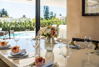 4 bedroom luxury Villa for rent in El Paraíso, Andalusia