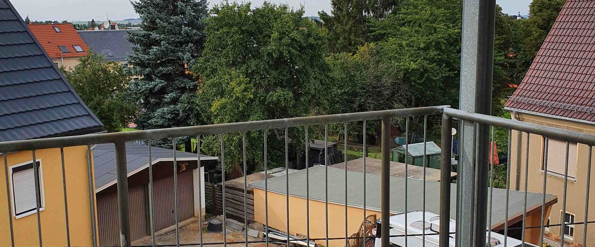 schöne 2- Raum Wohnung mit Balkon in Planitz zu vermieten - Foto 1