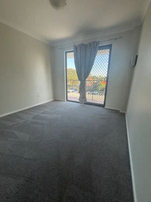 “Elevated Unit in the absolute heart of Kallangur - Location is the key” - Photo 1