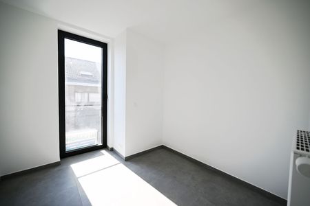 Nieuwbouw appartement met zonnepanelen in hartje Ardooie! - Photo 5