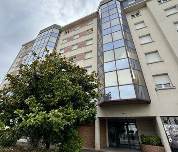 Location Appartement 2 pièces 44m² LIMOGES 87100 - Photo 6