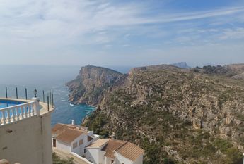 Villa for rent with 4 bedrooms and 3 bathrooms with stunning views