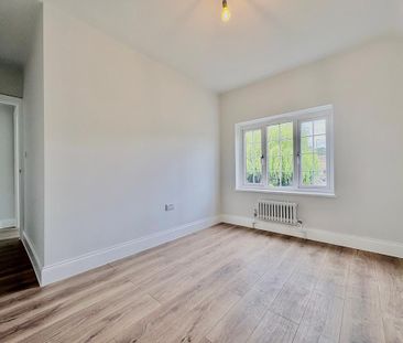 3 bedroom end of terrace house to rent - Photo 2