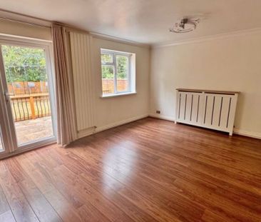 Fern Grove, Cherry Willingham, Lincoln, LN3 4BG - Photo 3