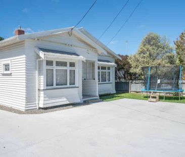 Lovely on Leeds - Photo 5