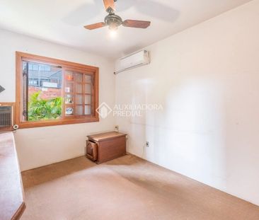 Casa com 5 quartos e 262m² para alugar em Chácara das Pedras, Porto... - Photo 1