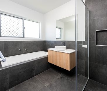 9 Sarazen, Coral Cove, Qld 4670 - Photo 5