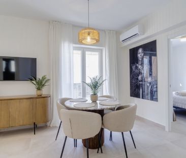 3 Bedroom Apartment For Rent in Estepona, Málaga - Photo 3