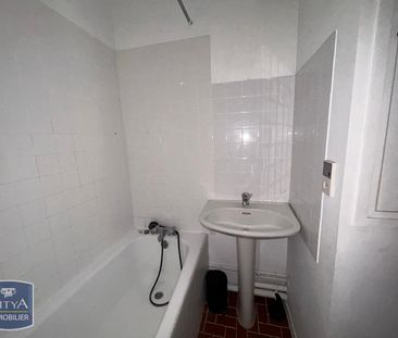 Location Appartement 1 pièce 31m² BOURG EN BRESSE 01000 - Photo 3
