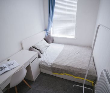 4 bedroom house share to rent - Photo 2