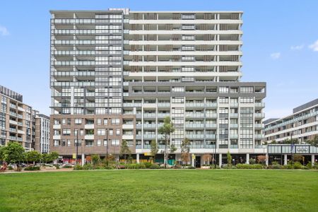 Ultra modern one bedroom apartment - Photo 3