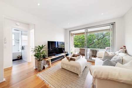 Peaceful apartment in the heart of Mosman - Photo 2