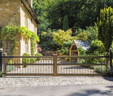 Victorian Pump House - Photo 2