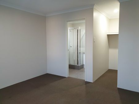 Family Home - Available Now - Photo 3