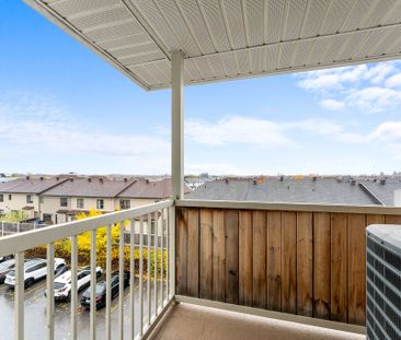 For Lease - 736B Chapman Mills Drive, Barrhaven, Ontario - Photo 1